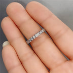 Ring dam – tunn ring med zirkonia cc-inspirerade