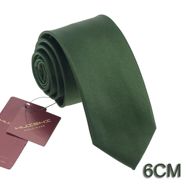 Mörkgrön slips i polyester – Klassisk & elegant design