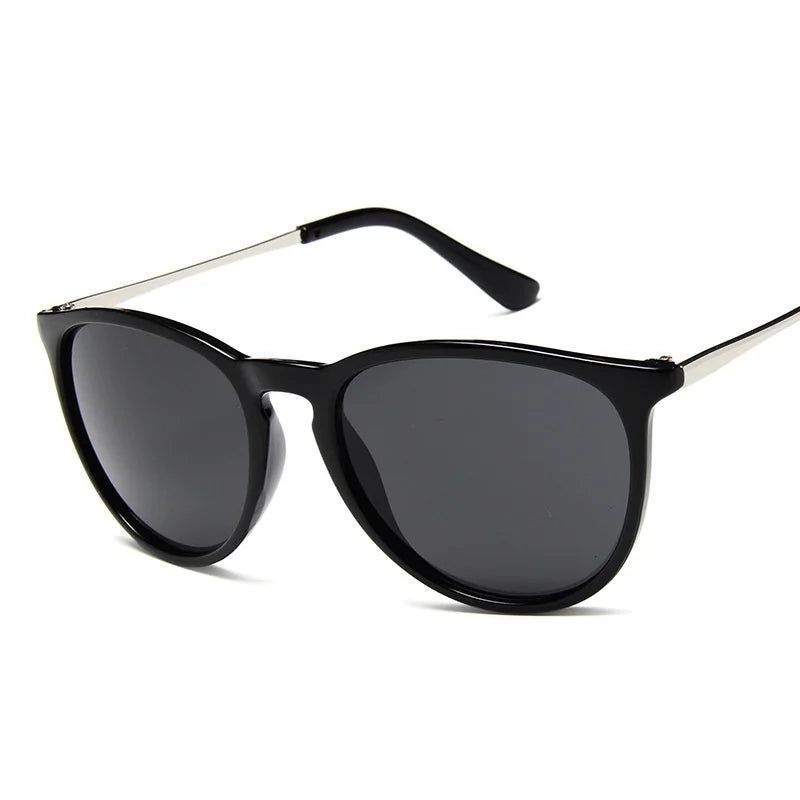 Retro Cat Eye Solglasögon – runda spegelglas för trendig look