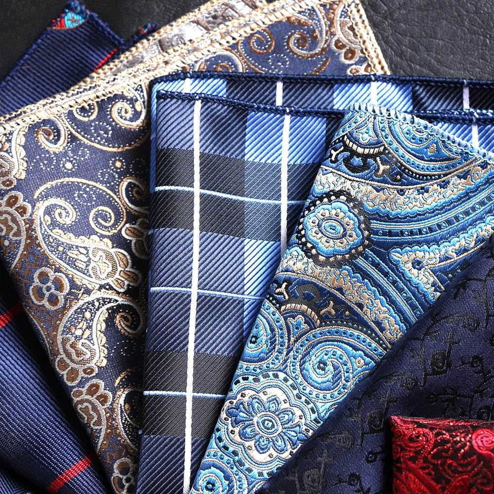 Näsduk i siden – Finns i flera varianter