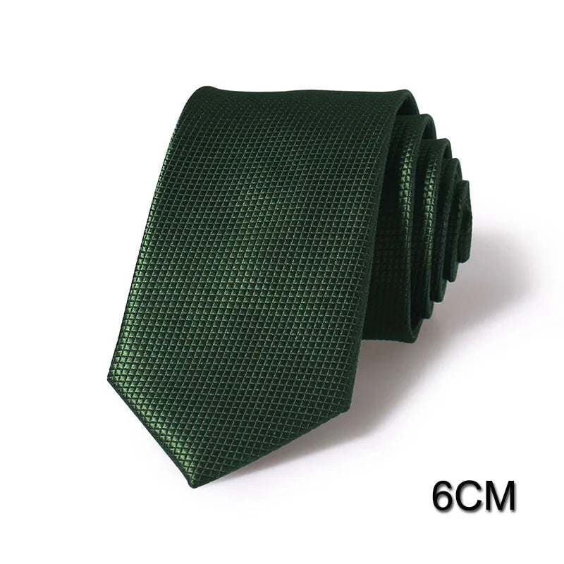 Mörkgrön slips i polyester – Klassisk & elegant design
