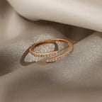 Minimalistiska ringar i roséguld – geometriskt ringset för kvinnor
