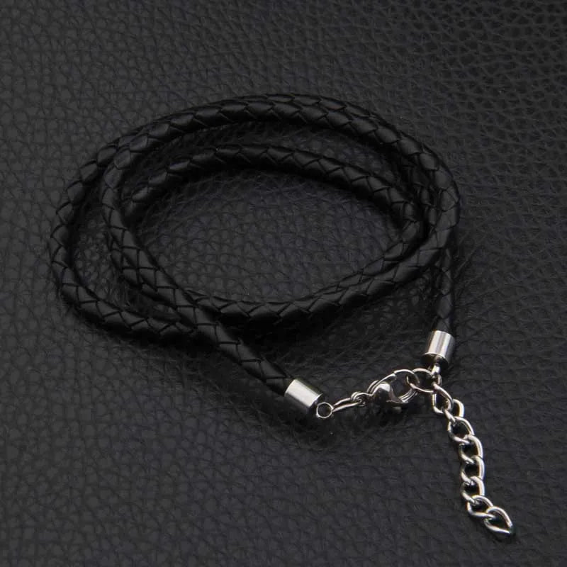 Herrhalsband i läder och rostfritt stål – 50 cm