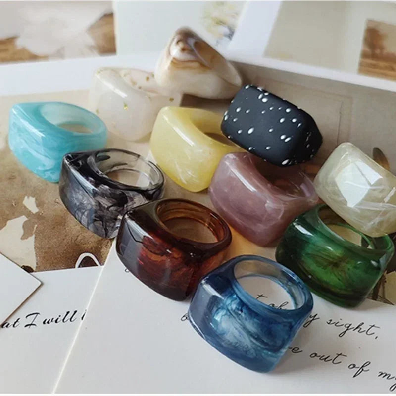 Vintage ring i resin & akryl – Geometrisk fyrkantig design för dam & herr