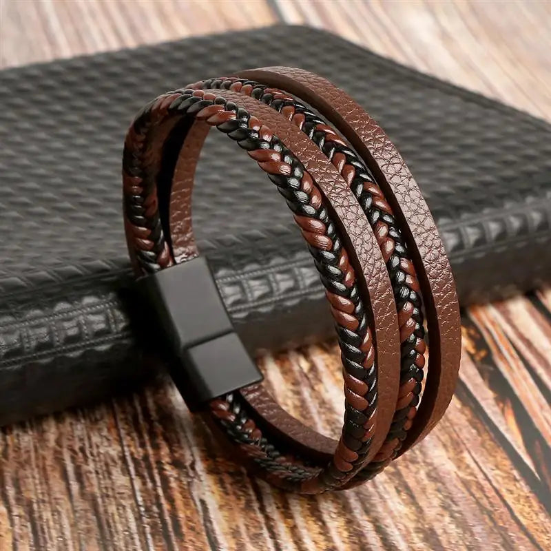 Handflätat läderarmband för män – Klassisk multilagerdesign med magnetlås