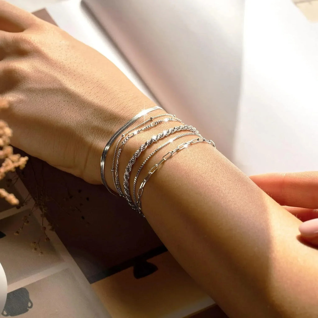 Armbandsset för dam – Trendigt smyckeset i silverstil