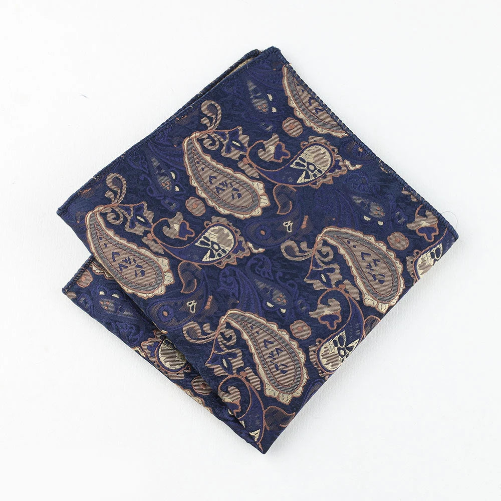 Bröstnäsduk Paisley – Klassisk & elegant