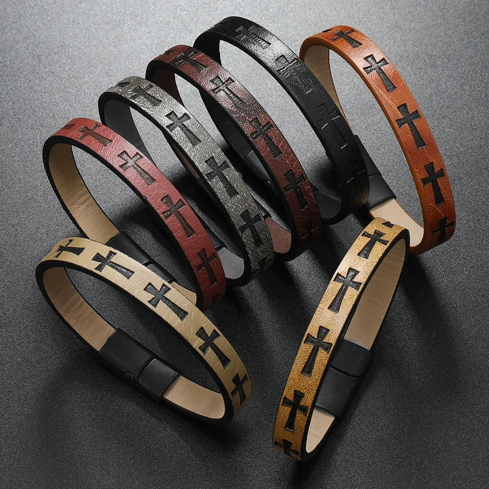 Läderarmband kors – retro armband med magnetlås