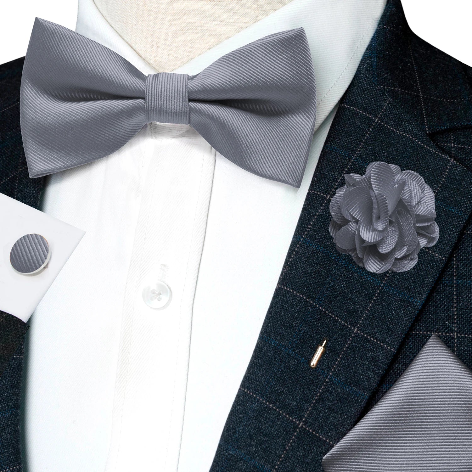 Herrset i siden - Slips, fluga, näsduk, slipsnål –  Finns i flera varianter