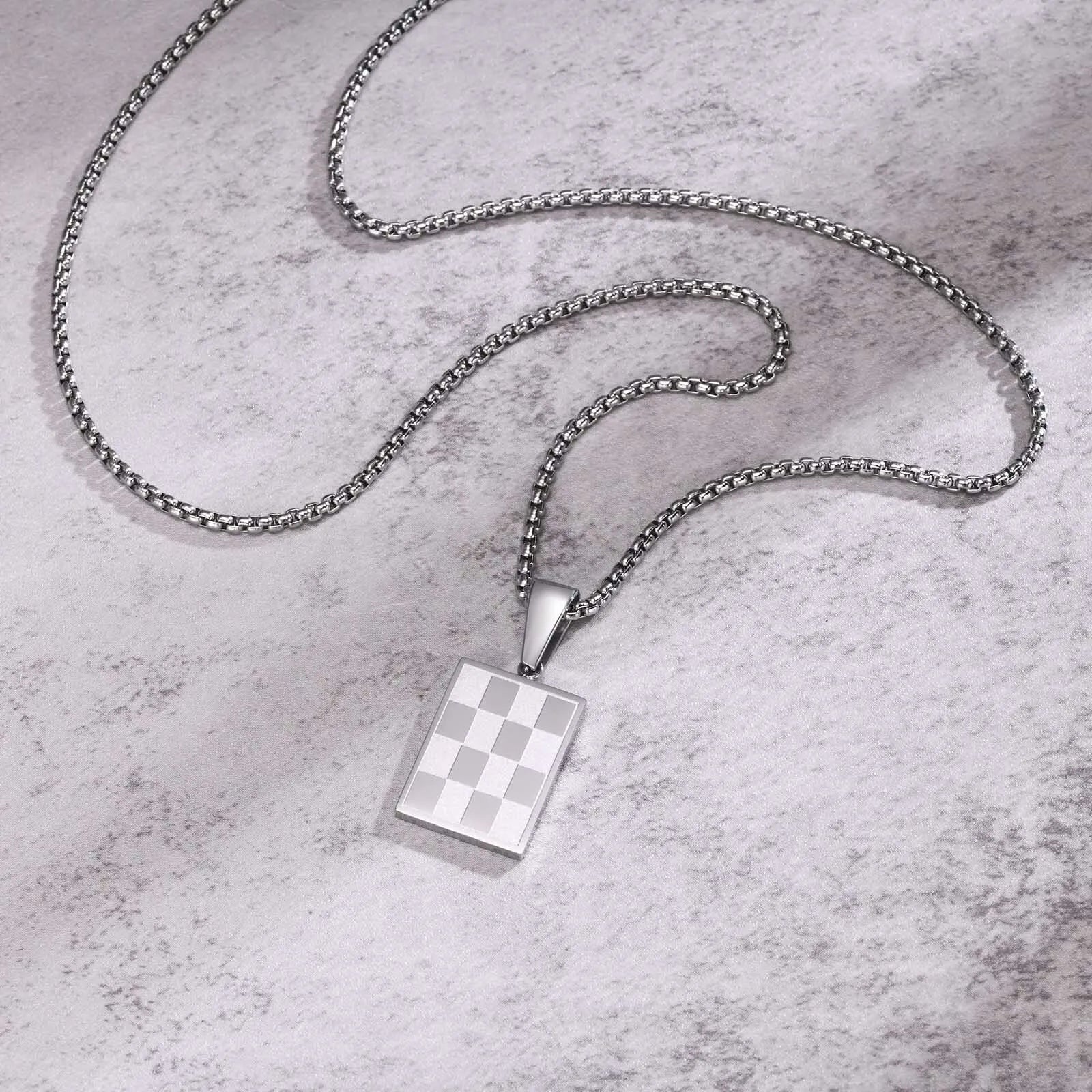 Dog Tag halsband herr – militärinspirerat hänge i rostfritt stål