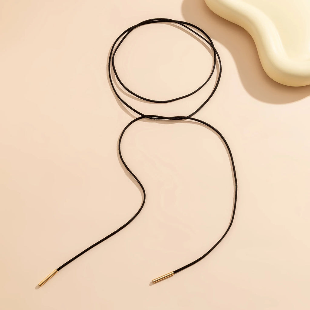 Långt halsband för dam – Trendig och elegant design