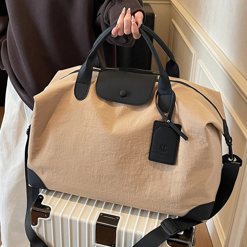 Weekendbag – lätt reseväska i nylon