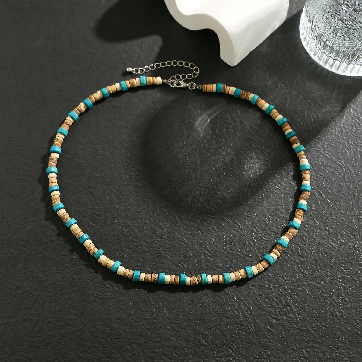 Träpärlhalsband herr – kort choker med vintagekänsla