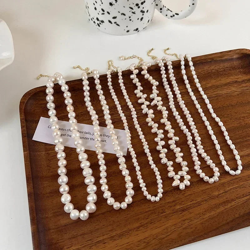 Pärlhalsband dam – sötvattenspärlor choker i elegant design
