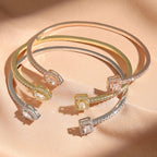 Armband dam – geometriskt armband med kristaller i guldton