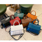 Crossbody-väska dam i äkta läder – stor & retro
