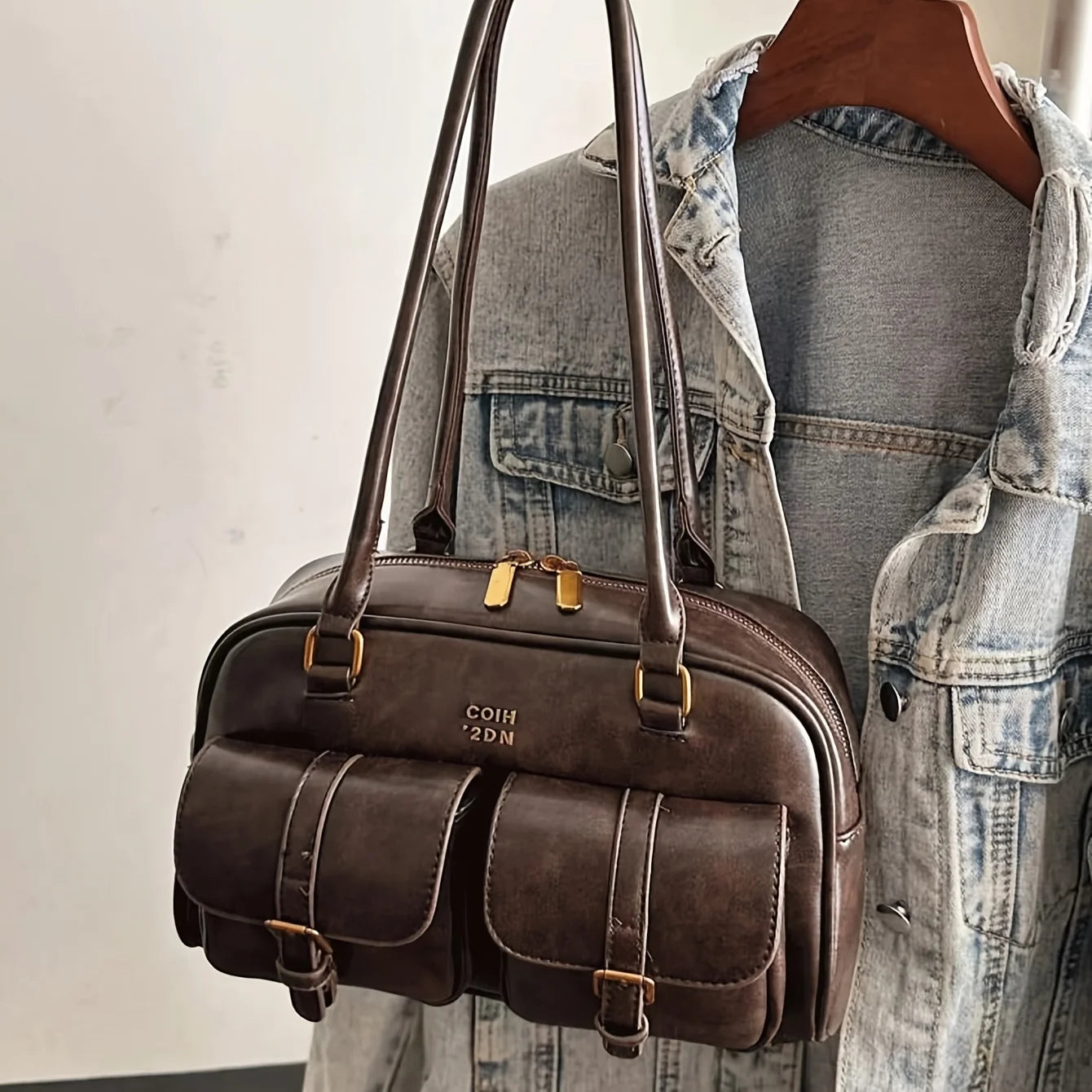 Väska dam – brun handväska med flera fack för resa