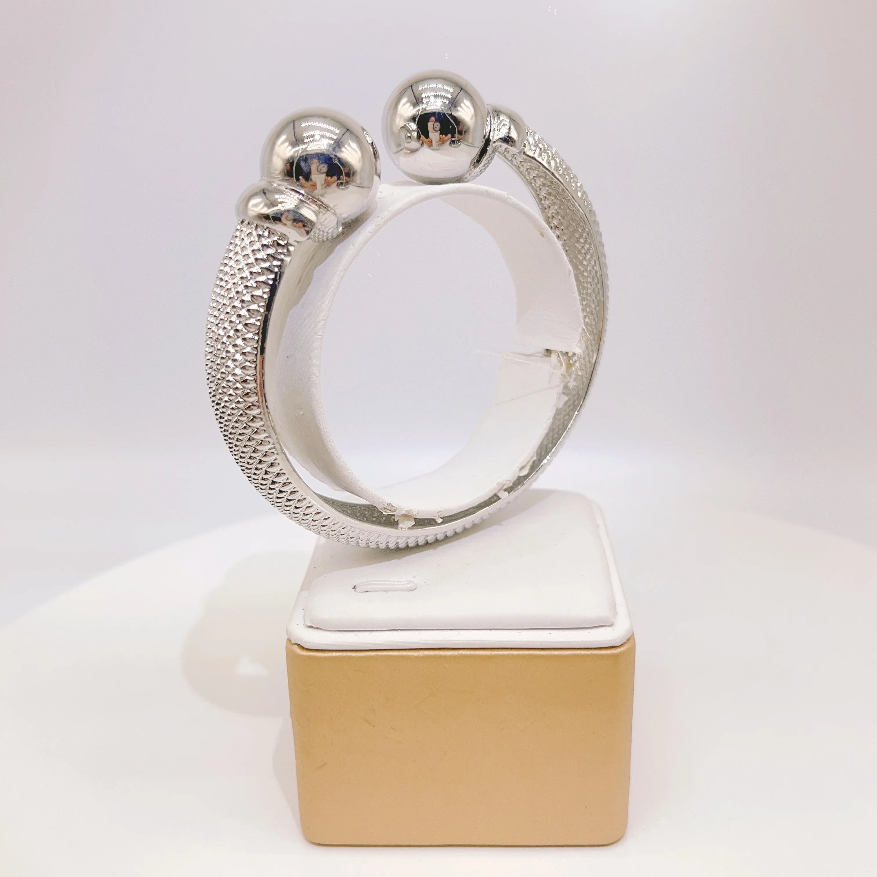 Guldpläterat armband för dam – Stilrent armband med elegant design