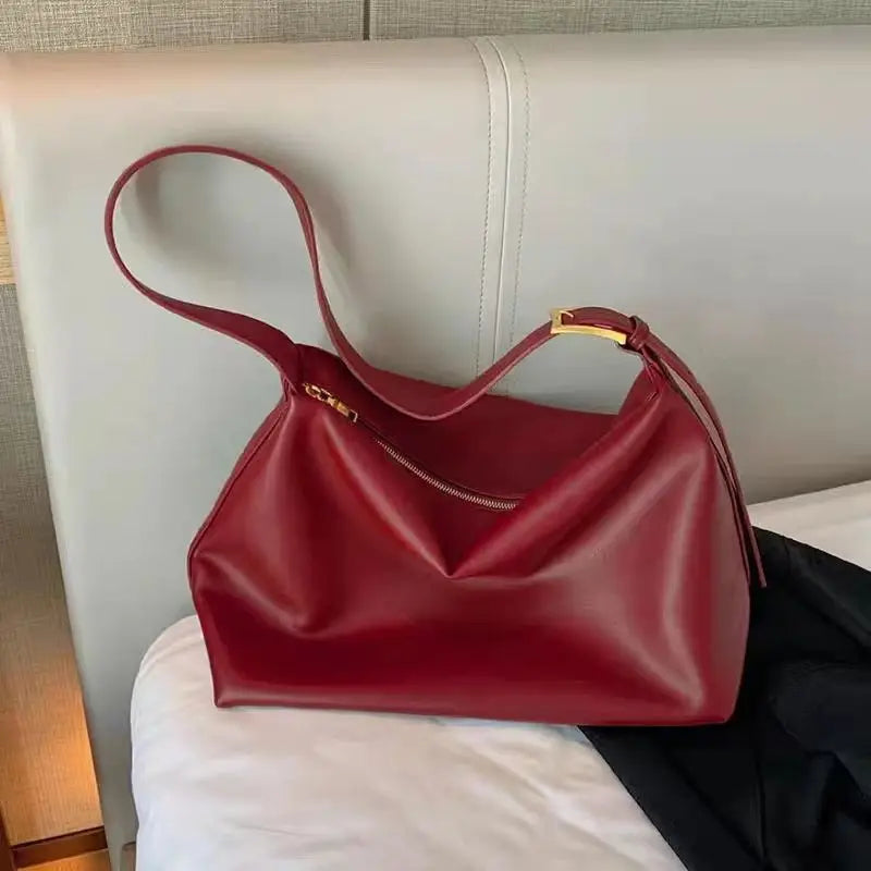 Väska dam – crossbody väska i läderlook med stor kapacitet