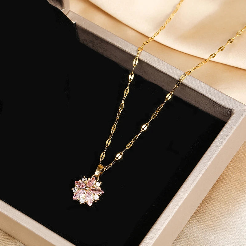 Halsband dam – sakura halsband i stål i rostfritt stål