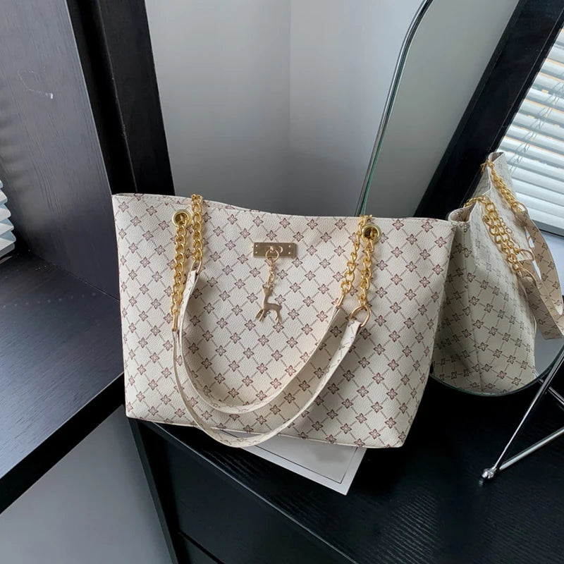 Yogodlns stor tote bag dam i mjukt PU-läder – rymlig axelväska med tofs