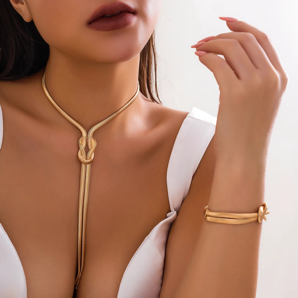 Vintage smyckesset i guld – Halsband och armband för bröllop