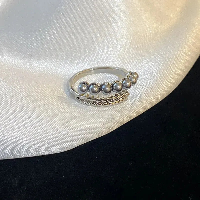 Ring dam – öppen ring med fjäril
