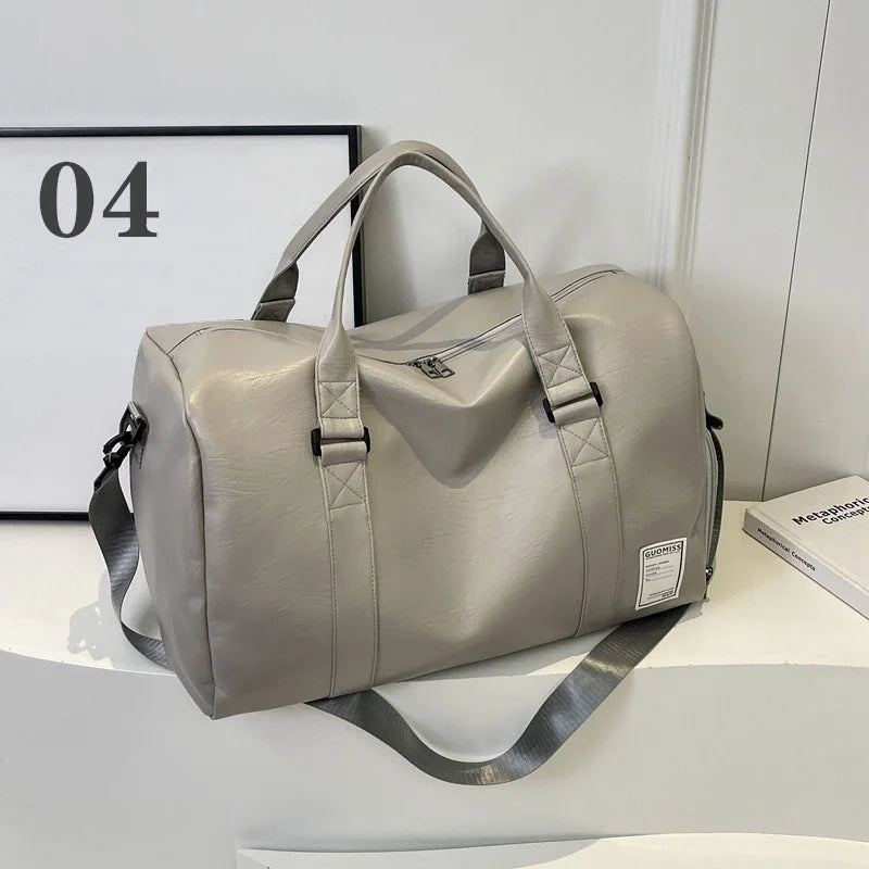 Weekendbag i PU-läder med separat skofack