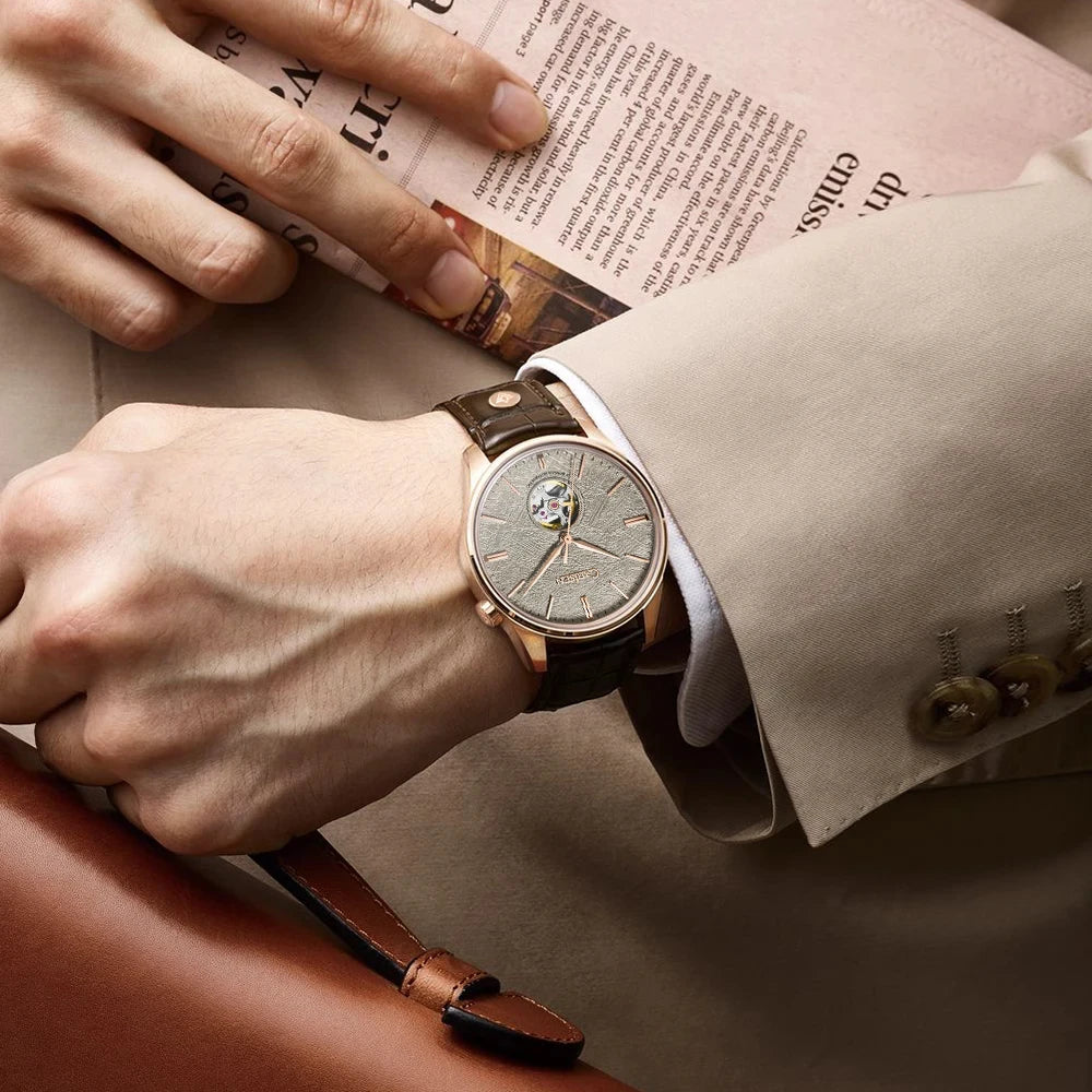 CADISEN C8187 automatisk skeleton‑klocka för herr – Safirglas, miyota‑urverk, 5 ATM