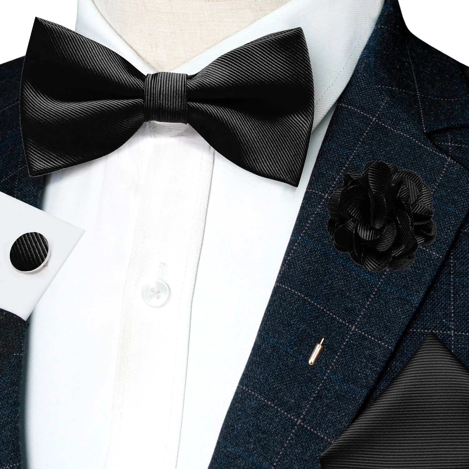 Herrset i siden - Slips, fluga, näsduk, slipsnål –  Finns i flera varianter