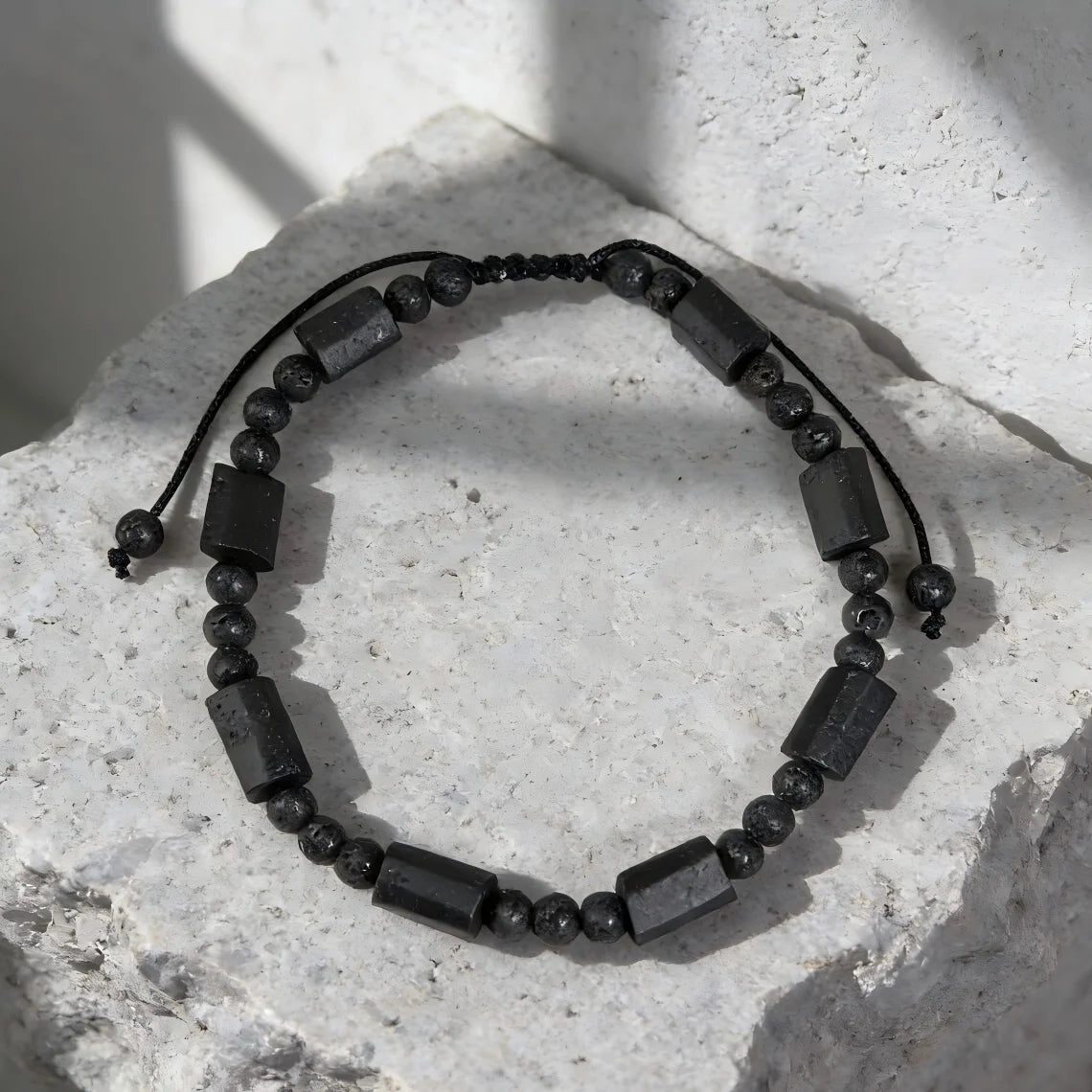 Svart turmalin armband – Naturligt stenarmband