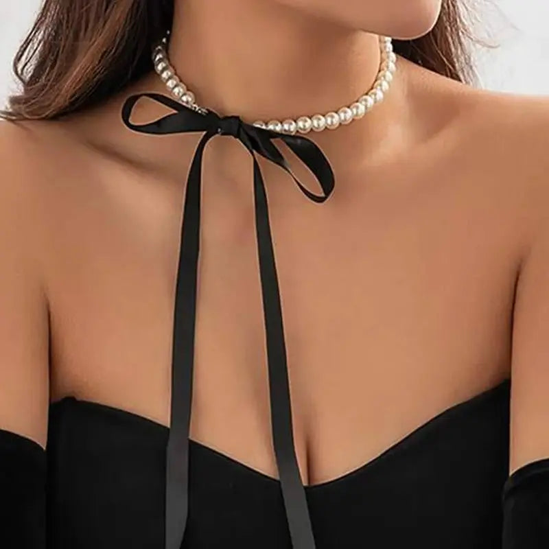 Halsband dam – pärlchoker med rosett