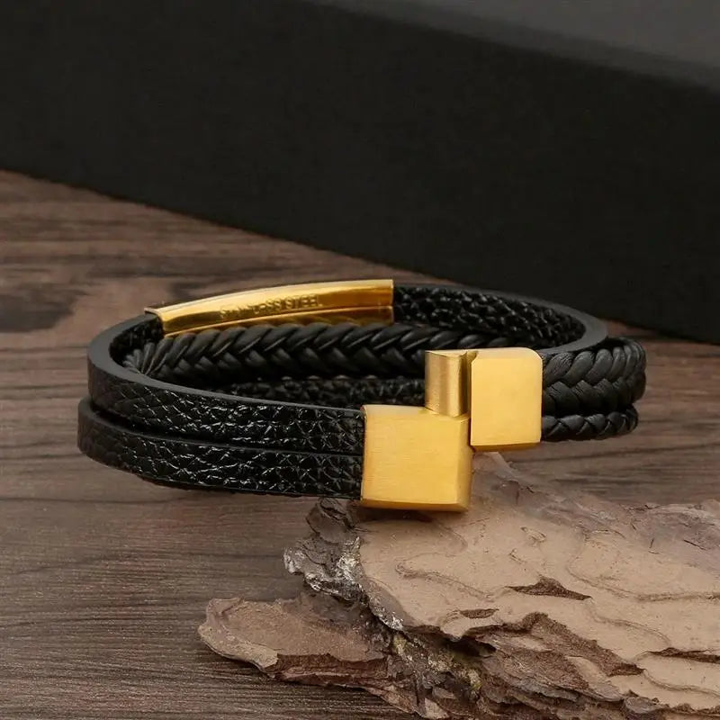 Handflätat läderarmband för män – Klassisk multilagerdesign med magnetlås