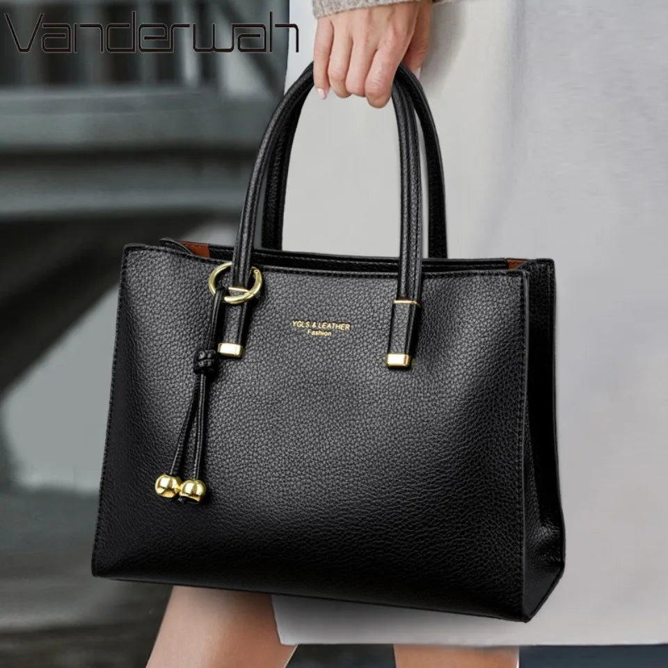 Axelväska dam – casual tote i stilren design