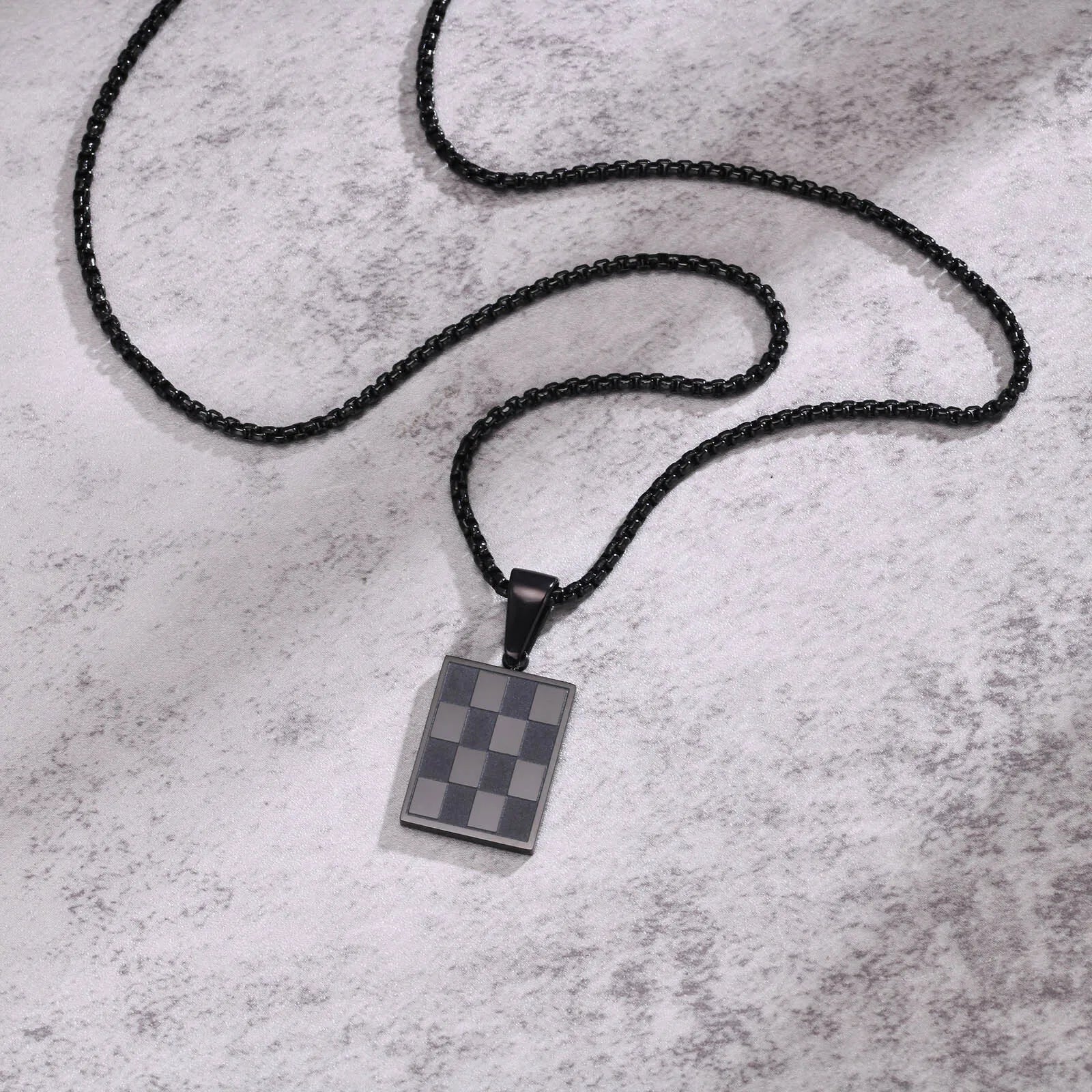 Dog Tag halsband herr – militärinspirerat hänge i rostfritt stål