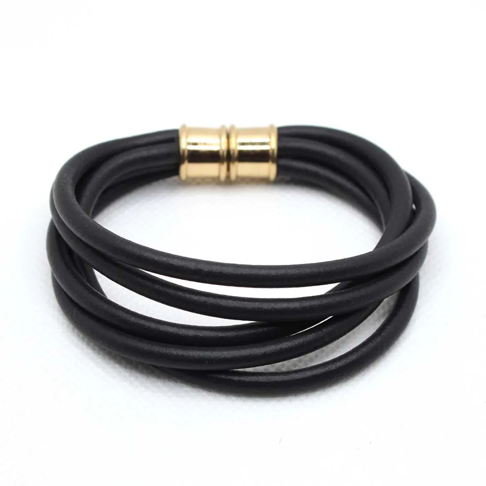 Armband dam i silikon – handgjort cuff armband med magnetlås