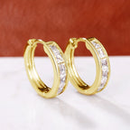 Örhängen dam – eleganta hoops cc-inspirerade