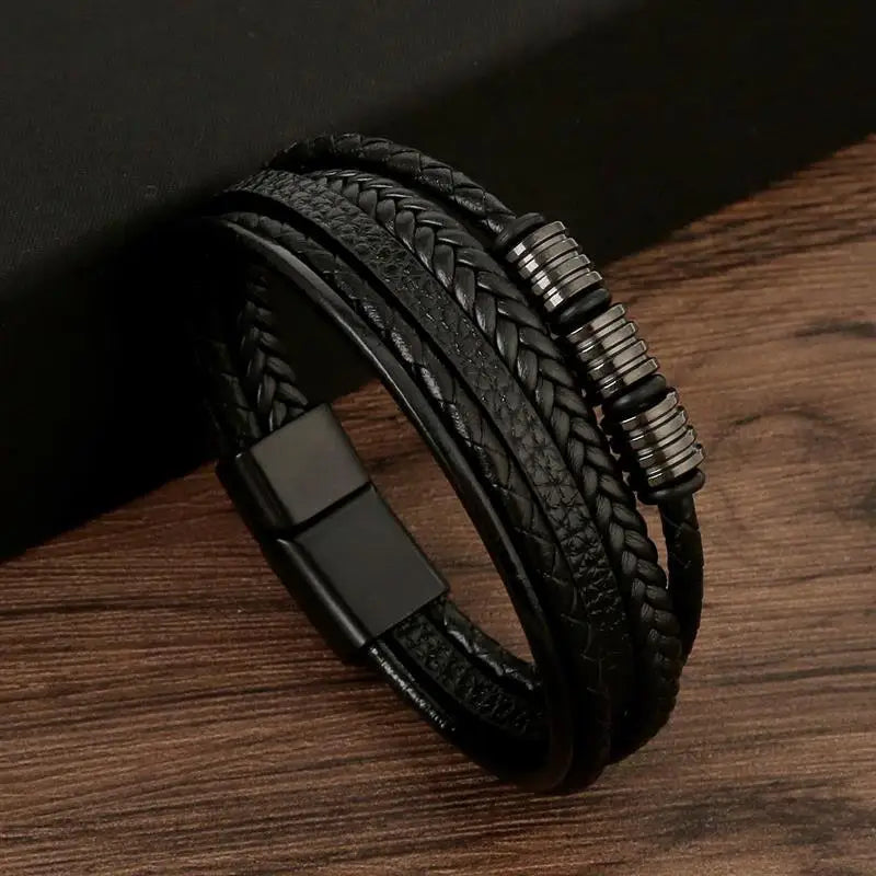 Handflätat läderarmband för män – Klassisk multilagerdesign med magnetlås