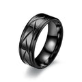 Ring i rostfritt stål – silver/svart multifacetterad unisexring 8 mm