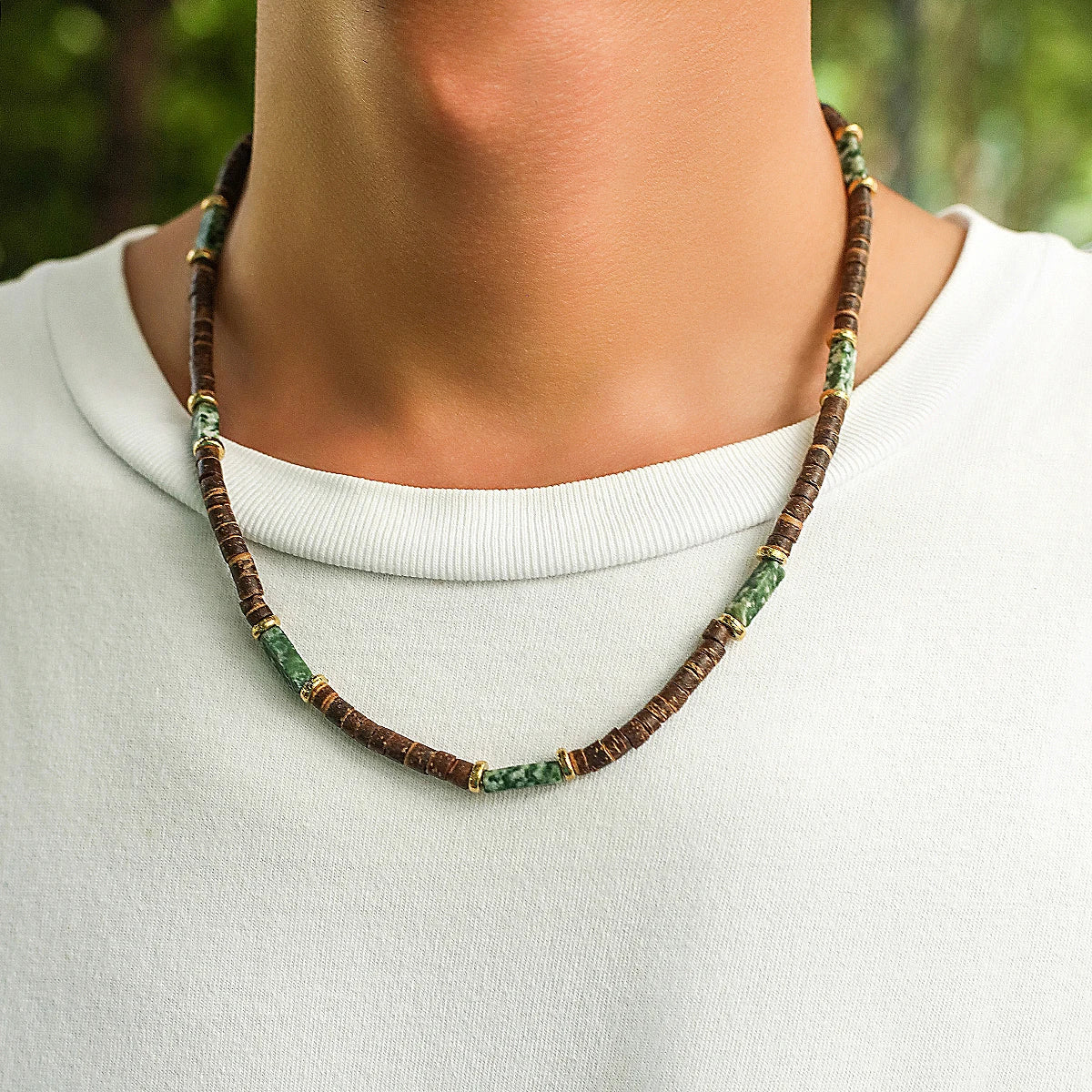 Träpärlhalsband herr – kort choker med vintagekänsla