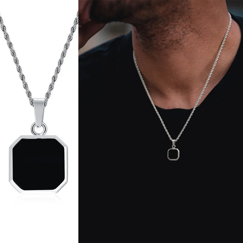 Halsband set herr – lager på lager med fyrkantigt hänge