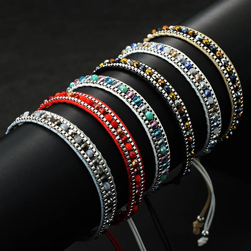 Bohemiskt trådarmband med färgglada pärlor – handgjord stil