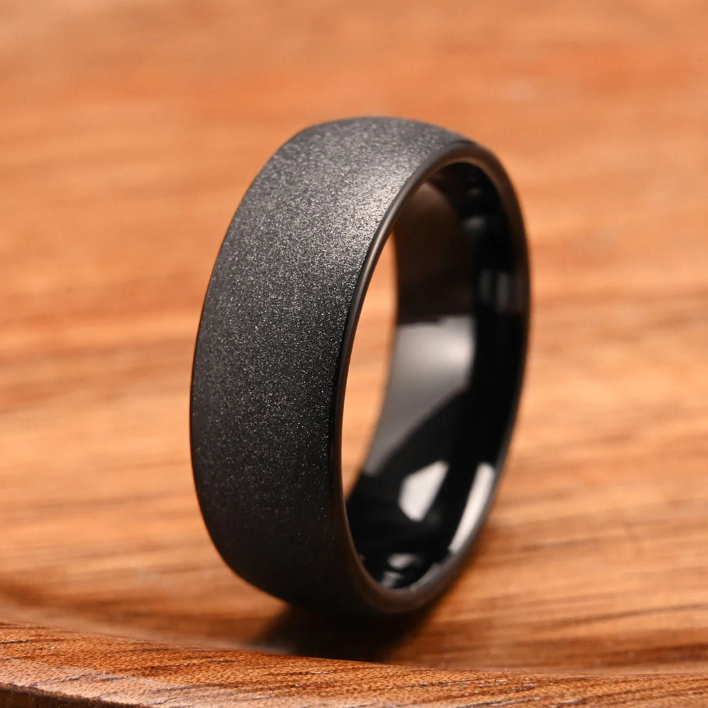 Svart herrring i tungsten 8 mm – borstad & polerad