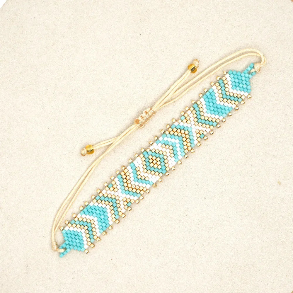 Handgjort pärlarmband unisex i bohemisk stil – justerbart armband med glaspärlor