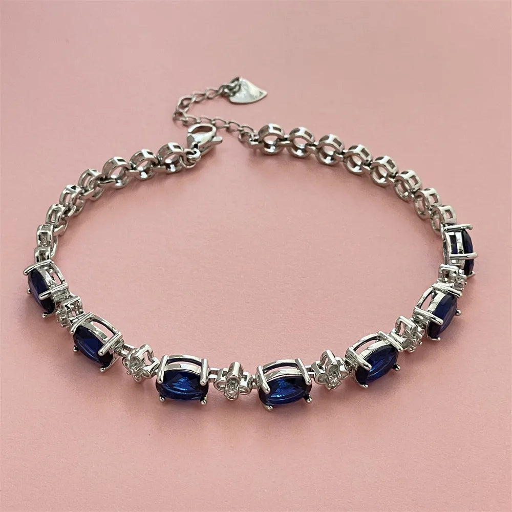 Silverarmband med blå zirkon – elegant damarmband