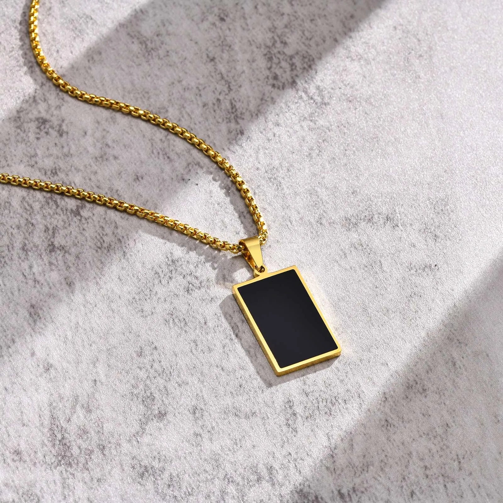 Dog Tag halsband herr – militärinspirerat hänge i rostfritt stål