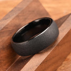 Svart herrring i tungsten 8 mm – borstad & polerad