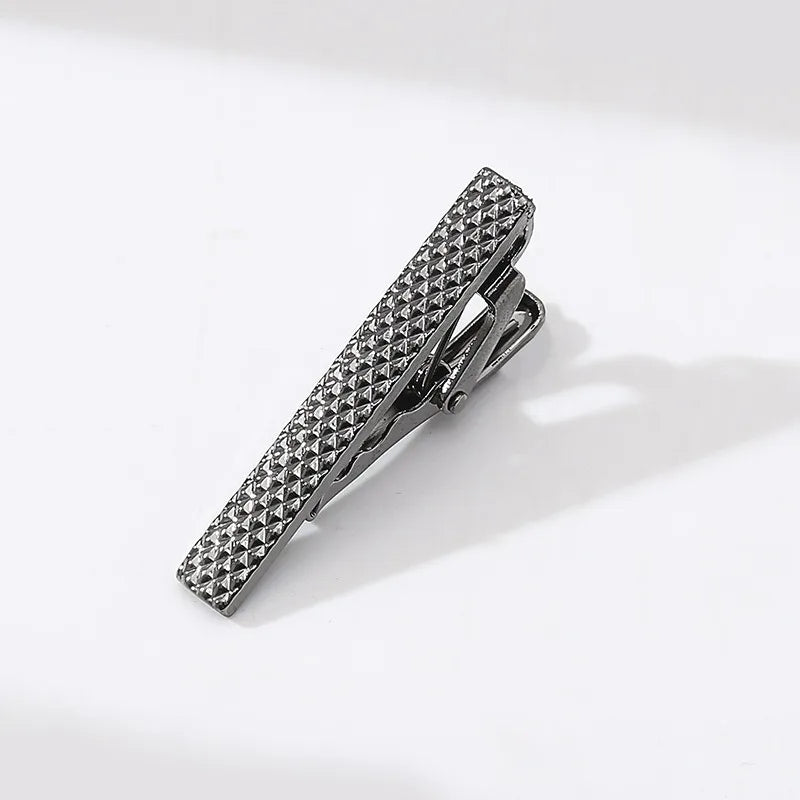 Slipsnål Herr 4 cm – Stilren & säker passform