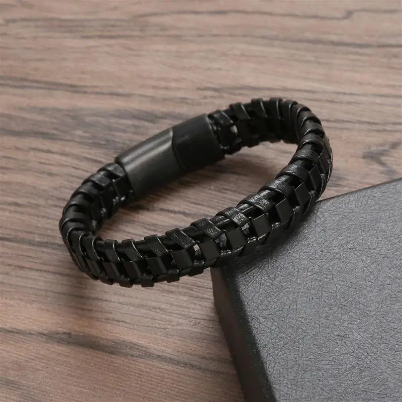 Herr armband i läder och rostfritt stål – flätat armband med magnetlås
