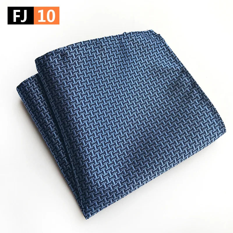 Näsduk i blommönster - Finns i flera varianter